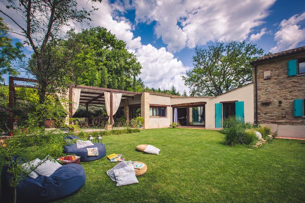 B&B I Fiori Della Cava Pesaro Exterior photo